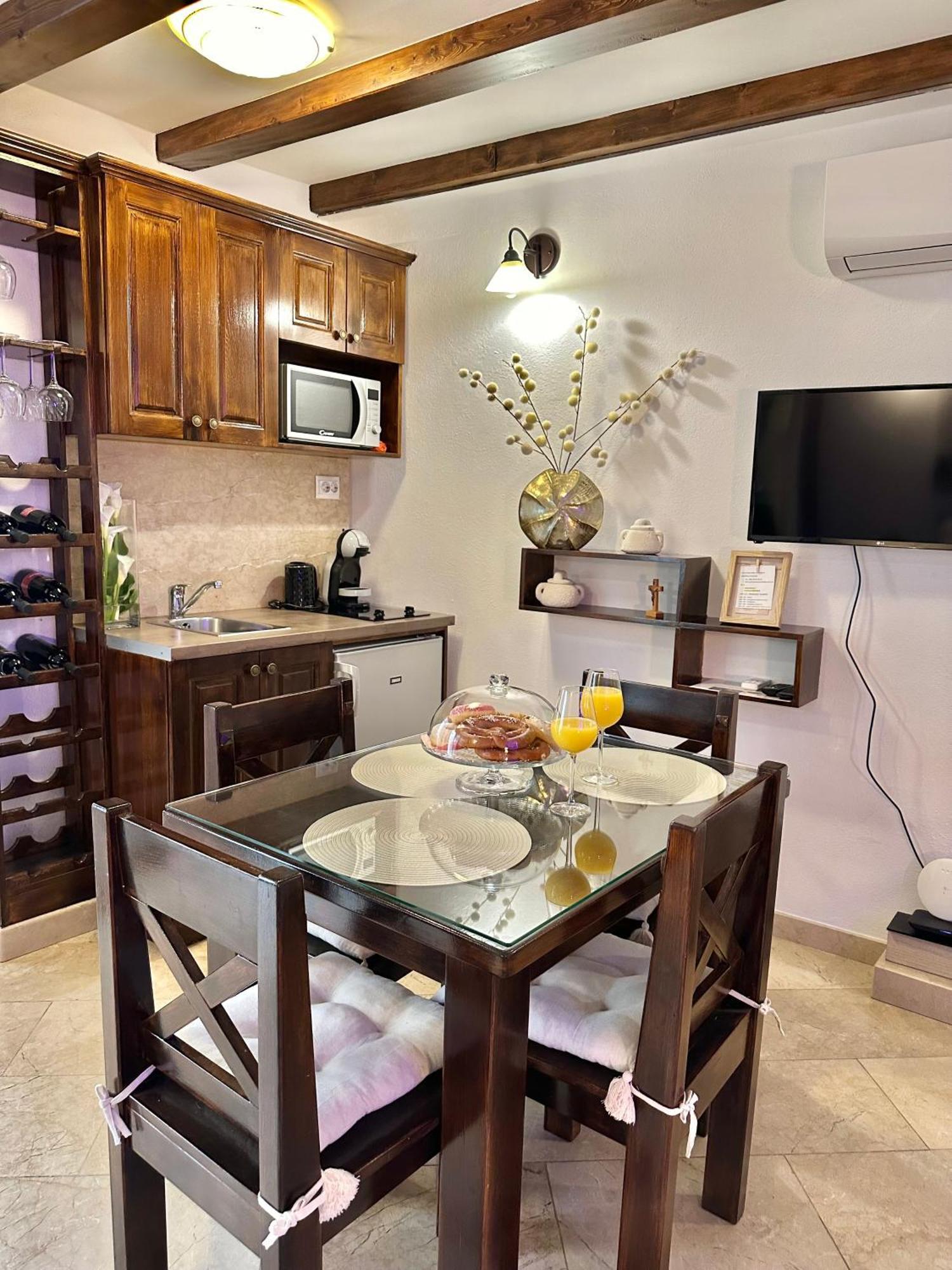 Diocletian Wine Studio Apartment Split Exteriér fotografie